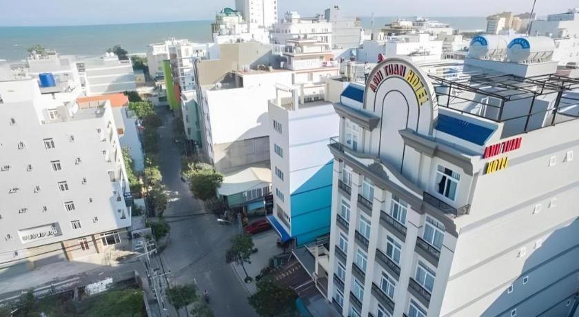 英俊酒店 头顿 外观 照片